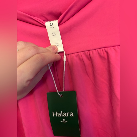 Halara Hot Pink Shorts Super High Waisted 2-in-1 Yoga Shorts 7" Pockets NWT - Picture 3 of 6